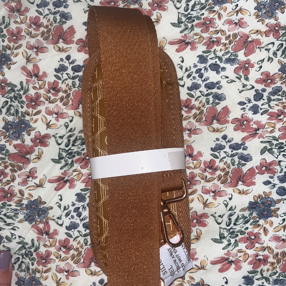 Taylor Swift TLOAS Duffel - Picture 3 of 3